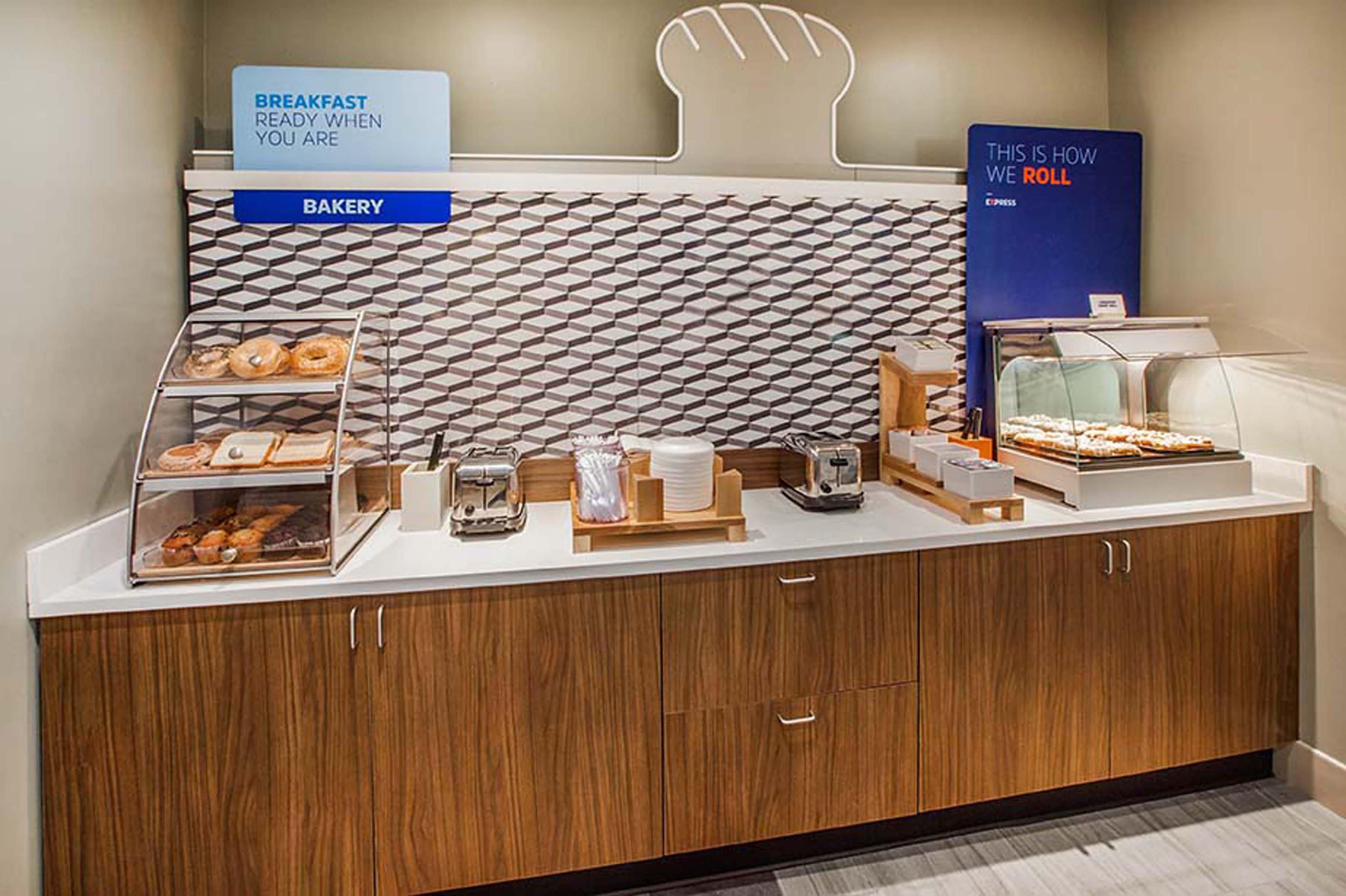 Holiday Inn Express & Suites - Spartanburg-North By Ihg Dış mekan fotoğraf