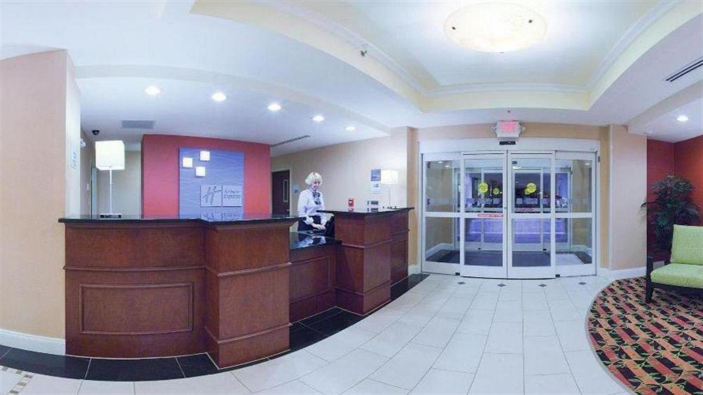 Holiday Inn Express & Suites - Spartanburg-North By Ihg Dış mekan fotoğraf